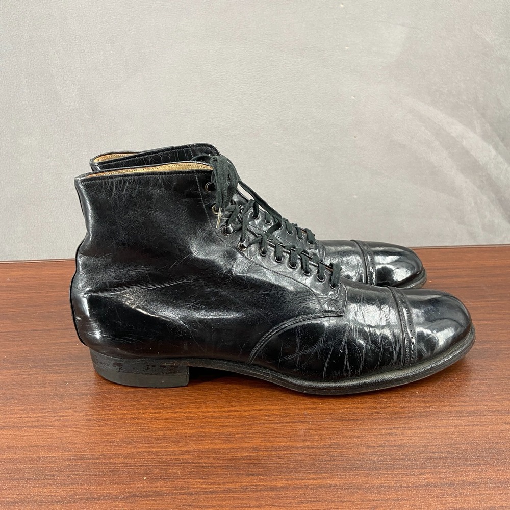 Vintage Connolly Boots Black Leather Cap Toe Ankle Lace Up SZ 9.5 Combat Boots